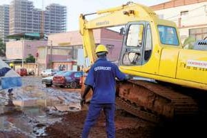 Un chantier de Odebrecht à Luanda. Le groupe de BTP compte 16000 employés en Angola. © Issouf Sanogo/AFP