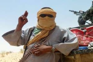 Un membre du mouvement islamiste Ansar Dine le 24 avril 2012 à Tombouctou dans le nord malien. © AFP