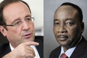 Socialistes tous les deux, François Hollande et Mahamadou Issoufou sont idéologiquement proches. © Vincent Fournier pour J.A./Montage J.A.