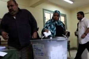Des Égyptiens votent au premier tour de la présidentielle le 24 mai 2012. © Khaled Desouki/AFP/Archives