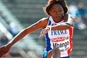 Françoise Mbango aux couleurs de la France aux championnats d’Europe à Helsinki. © AFP