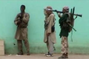 Capture vidéo d’islamistes en patrouille dans Gao, au nord-est du Mali, le 27 juin 2012. © AFP