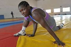 Isabelle Sambou vise une médaille en lutte libre à Londres, le 8 août. © AFP