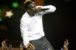Le chanteur américano-sénégalais Akon. © Reuters