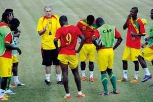 La sélection guinéenne est entrainée par le français Michel Dussuyer. © AFP