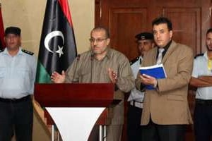 Le vice-ministre de l’Intérieur Omar al-Khadhraoui, le 23 août 2012 à Tripoli. © AFP