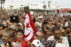 Une manifestation en faveur du parti islamiste Ennahdha, le 31 août 2012 à Tunis. © Reuters