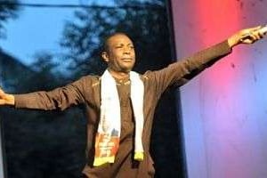 Le chanteur Youssou Ndour le 17 mars 2012 à Ziguinchor, en Casamance. © AFP