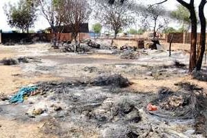 Un marché aux bestiaux détruit lors d’attaques du groupe islamiste Boko Haram à Potiskum. © AFP