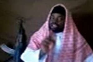 Capture d’écran d’une vidéo montrant Aboubakar Shakau, le chef présumé du groupe islamiste Boko © AFP