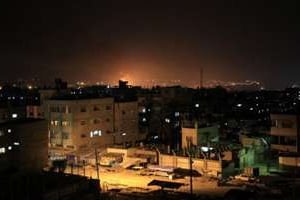 Explosion à Gaza après une frappe israélienne, le 20 novembre 2012. © AFP