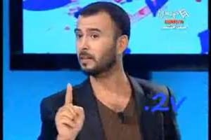Lotfi Abdelli le 21 octobre 2012 sur le plateau de Hannibal TV. © Capture d’écran/Youtube