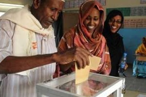 Un bureau de vote à Djibouti en avril 2011. © Simon Maina/AFP