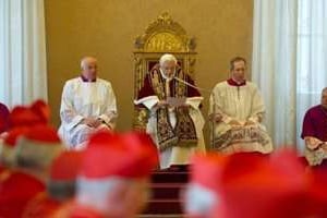 Le pape Benoît XVI annonce sa démission, au Vatican, le 11 février 2013 à Rome. © AFP