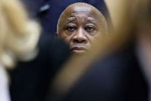 Pour le procureur, Laurent Gbagbo a suivi un plan visant à conserver le pouvoir par la violence. © Michael Kooren/AFP