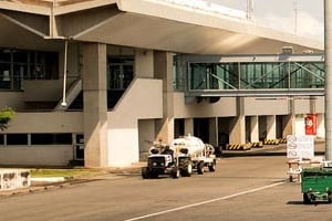 L’ensemble de l’aéroport d’Abidjan doit être rénové et développé. © Aeria