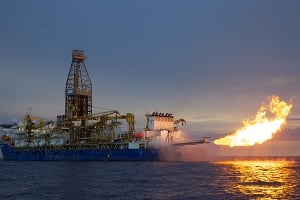 Cette vente est susceptible d’intéresser la plupart des majors pétrolières, dont Royal Dutch Shell, qui a tenté l’an dernier d’acheter les 8,5% détenus par la junior Cove Energy dans le même champ. DR