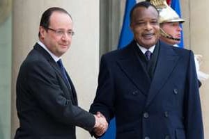 François Hollande et Denis Sassou Nguesso à Paris, le 8 avril 2013. © AFP