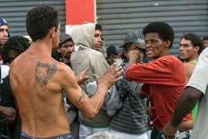 Une altercation entre consommateurs de crack à Sao Paulo. © AFP