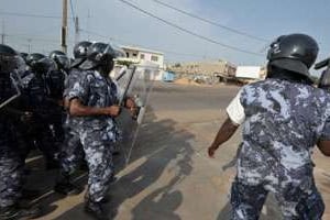 Des policiers togolais à Lomé en 2012. © Reuters