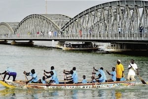 Le pont Faidherbe a été réhabilité par l’entreprise française (Saint-Louis, Sénégal). © Erick Ahounou