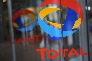 Entre 2012 et 2014, le groupe pétrolier Total a annoncé un programme de cessions de 15 à 20 milliards de dollars. © AFP