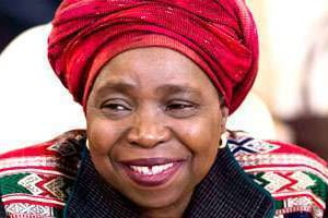 La présidente de la Commission de l’Union africaine, Nkosazana Dlamini-Zuma. © Alexander Zemlianichenko/AP/Sipa