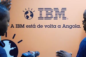 IBM a multiplié ses implantations sur le continent, passées de 4 à 20 entre 2006 et 2012, et opère désormais dans plus de 45 pays africains. © AFP