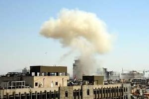 Photo fournie par l’agence Sana le 30 avril 2013 après un attentat présumé à Damas. © AFP