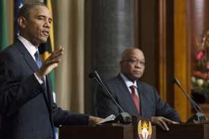 Barack Obama et son homologue sud-africain, Jacob Zuma, le 29 juin 2013 à Pretoria. © AFP