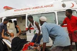 La victime d’un attentat-suicide, le 12 juillet 2013 à Mogadiscio. © AFP