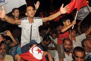 Manifestation en soutien au régime à Tunis, le 31 juillet 2013. © AFP