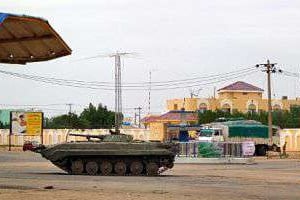 Un tank de l’armée soudanaise à Nyala, au Darfour, le 4 juillet 2013. © AFP