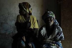 Des femmes de Nakiele, au Sud-Kivu, qui affirment avoir été violées par des soldats congolais. © AFP