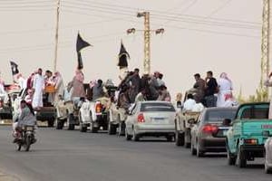 Un convoi funéraire transportant quatre jihadistes tués dans le Sinaï, le 10 août. © AFP