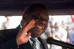 Morgan Tsvangirai, lors d’une cérémonie le 14 août 2013 à Harare. © AFP
