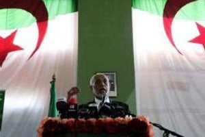 L’ancien secrétaire général du FLN, Abdelaziz Belkhadem, en avril 2012 à Alger. © AFP