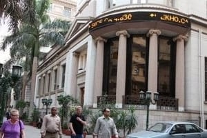 Bourse du Caire. Le gouvernement égyptien cherche à lever un montant total de 29 milliards de dollars. © AFP/Cris Bouroncle