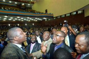 Des députés de l’opposition à l’Assemblée nationale de RDC. © AFP