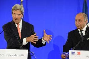 John Kerry et Laurent Fabius lors d’une conférence de presse à Paris le 7 septembre 2013. © AFP