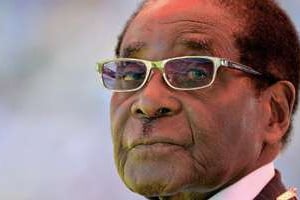 Le président zimbabwéen Robert Mugabe lors de sa cérémonie d’investiture, le 22 août 2013. © Alexander Joe/AFP