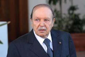 Abdelaziz Bouteflika replace ses hommes de manière stratégique. © FAROUK BATICHE / AFP