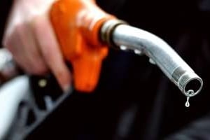 L’indexation du prix des carburants a entraîné une hausse immédiate des prix à la pompe le 16 septembre dernier. © AFP
