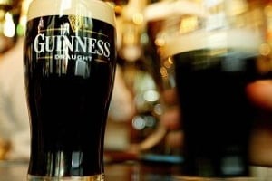 Guinness contribue à hauteur de 25 % des performances africaines de Diageo. © Peter Mac Diarmid/Reuters