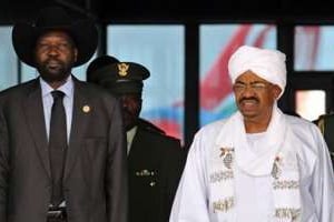 Les deux chefs d’État, le 8 octobre 2011 à Khartoum. © AFP