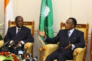 Les présidents Alassane Ouattara (g) et Denis Sassou Nguesso (d) en juin 2013. © Présidence de la RCI