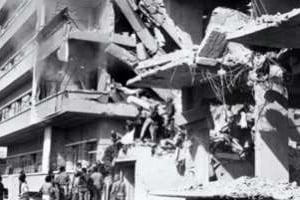 10 octobre 1973, un bâtiment est détruit par un bombardement israélien à Damas. © AFP