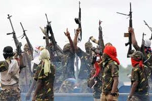 Militants du Mend, en septembre 2008. © PIUS UTOMI EKPEI / AFP