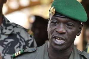 Le capitaine Amadou Haya Sanogo, auteur du coup d’État contre ATT en mars 2012. © AFP