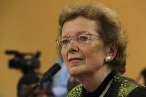 L’envoyée spéciale de l’ONU, Mary Robinson, à Kampala le 5 septembre 2013. © AFP